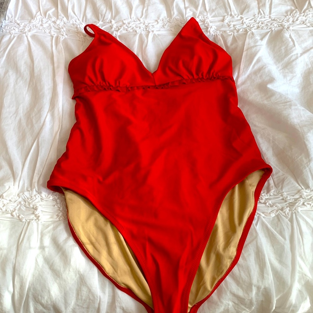 NWT Old Navy Red one piece swimsuit. Size Large! Adjustable straps with ruffles!